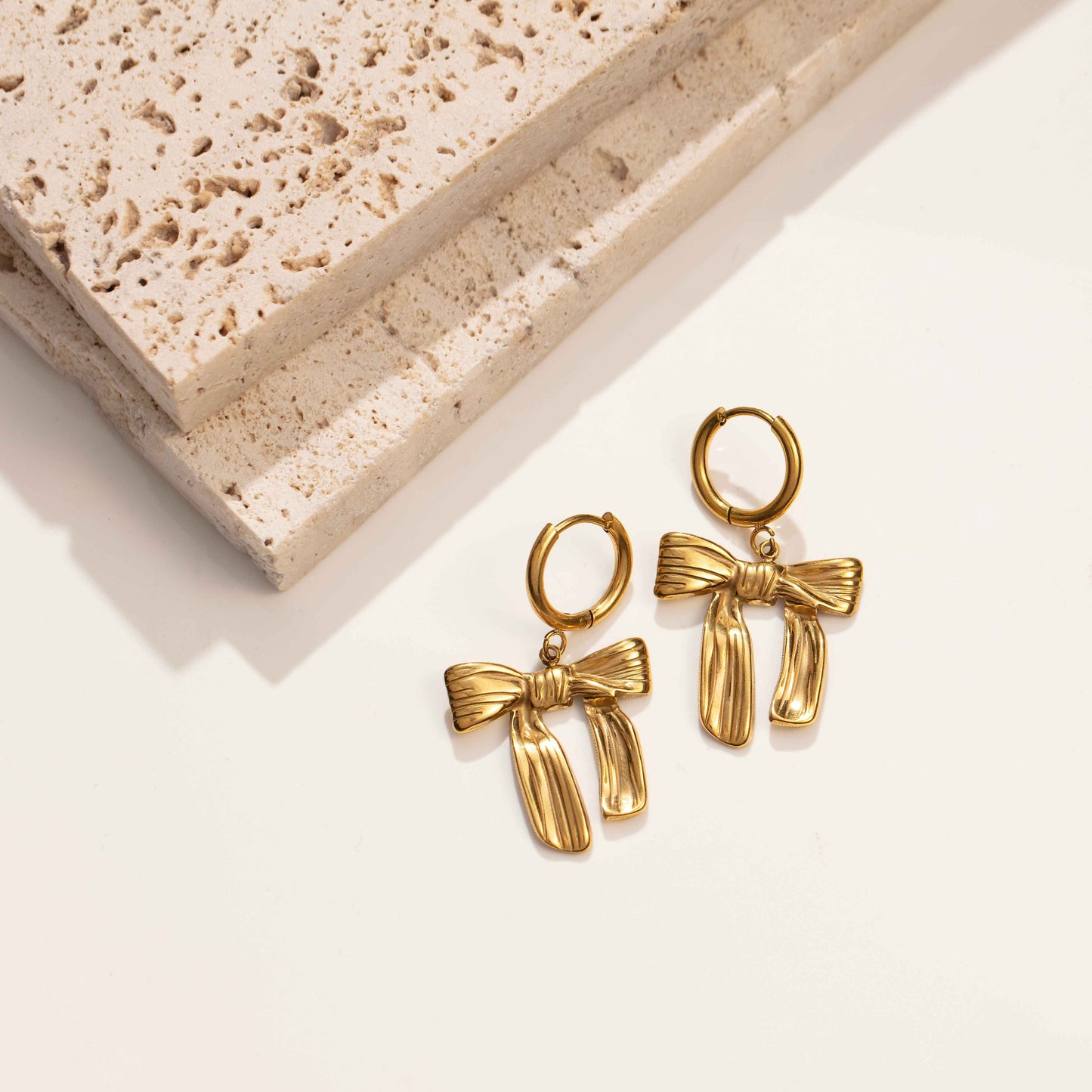 Ribbon Drop Earring