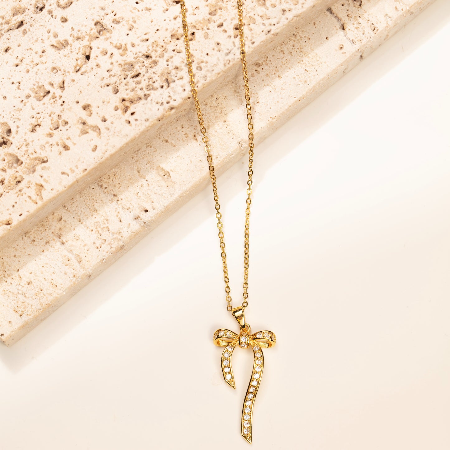Dazzle Bow Studded Chain