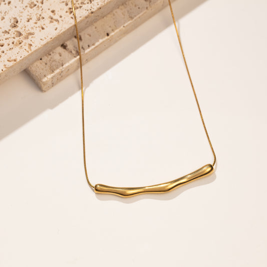 Waves Bar Necklace