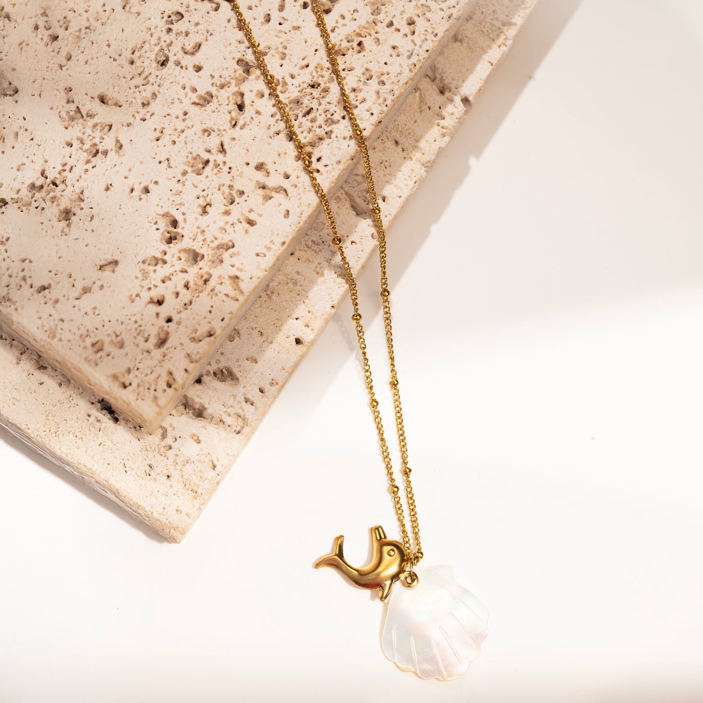 Seashore Dolphin Chain